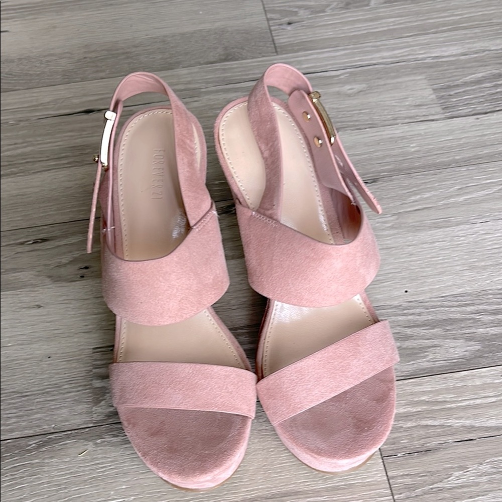 Forever 21 blush pink suede buckled wedge sandals